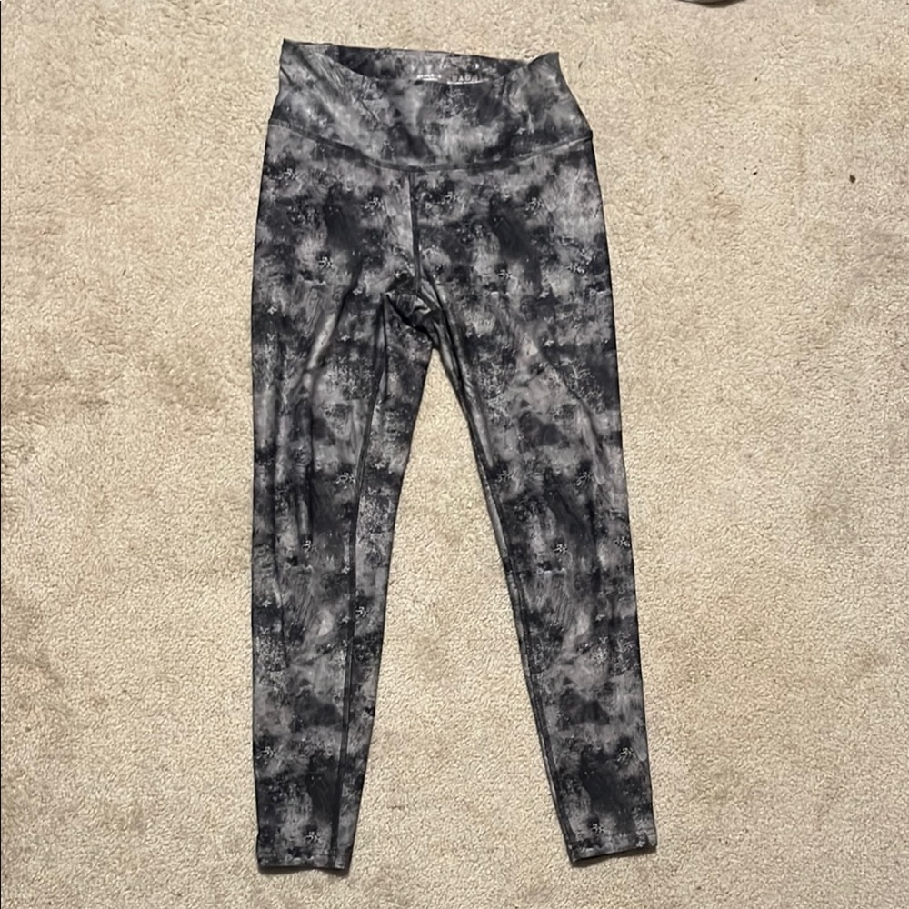 Gray Patterned Leggings